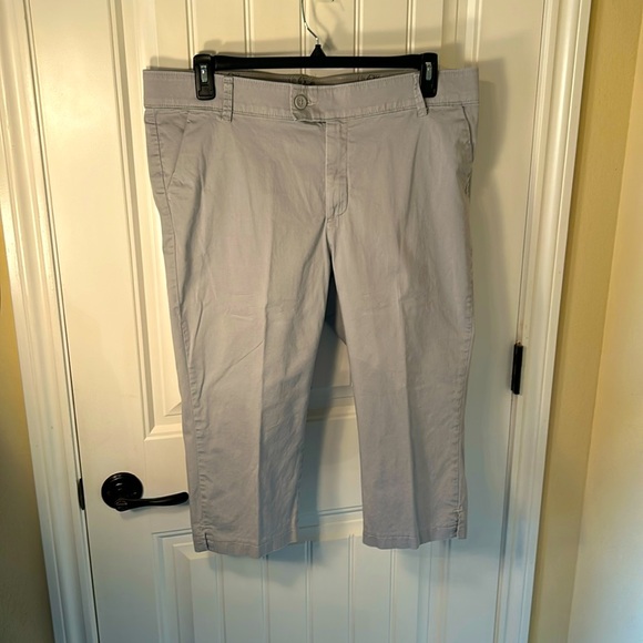 Riders by Lee Pants - Capri Riders by Lee size 18M